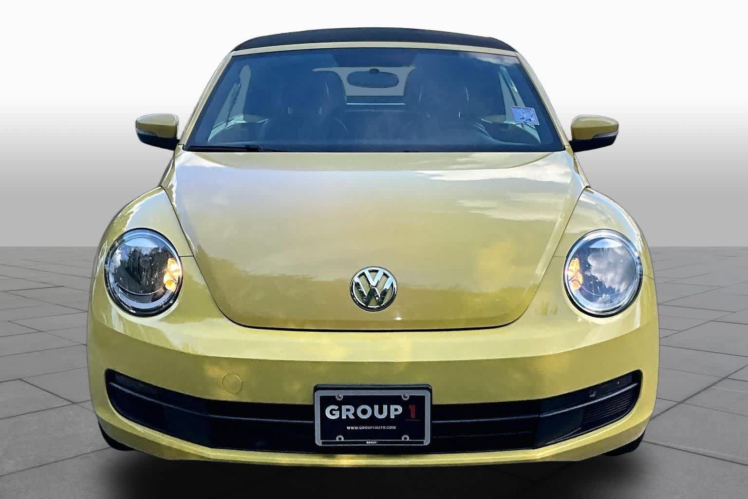 Used 2014 Volkswagen Beetle 2.5 FWD image 4