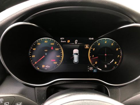 Used 2022 Mercedes-Benz GLC 300 4MATIC w/ Premium Package Lite image 20