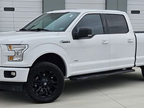 Used 2017 Ford F150 XLT w/ Equipment Group 302A Luxury image 1