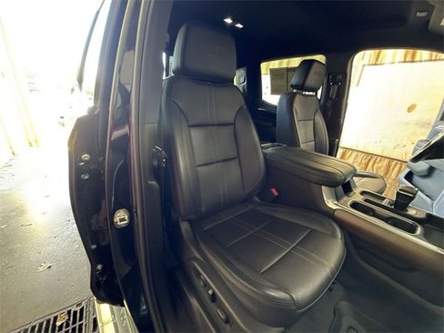 Certified 2023 Chevrolet Silverado 1500 High Country w/ Technology Package image 25