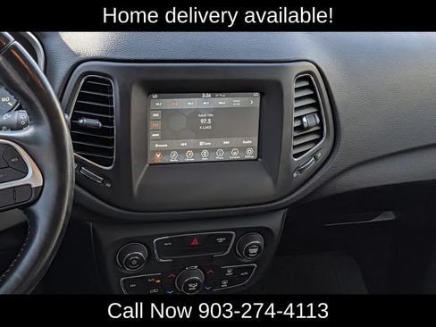 Used 2020 Jeep Compass Latitude AWD/4WD image 16