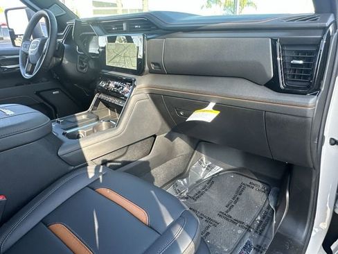 New 2026 GMC Sierra 2500 AT4 image 30