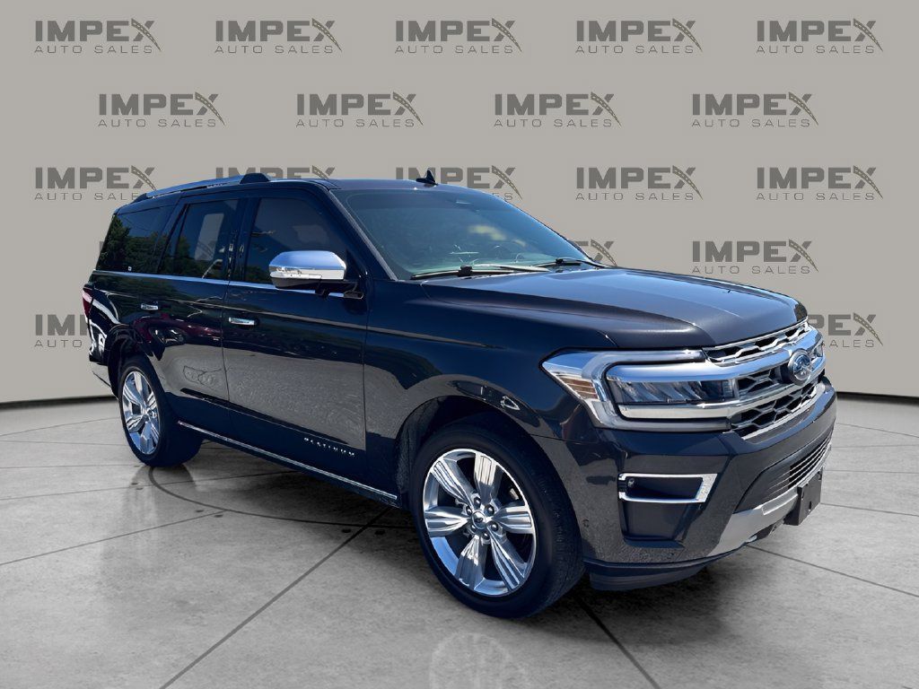 Used 2024 Ford Expedition Platinum AWD/4WD image 7
