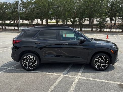 Used 2024 Chevrolet TrailBlazer RS w/ Driver Confidence Package FWD image 7