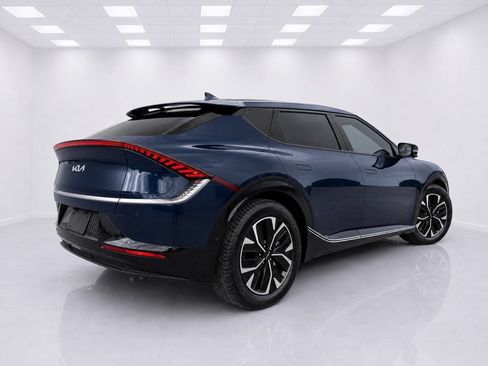 Used 2022 Kia EV6 Wind w/ Wind Technology Package AWD/4WD image 4