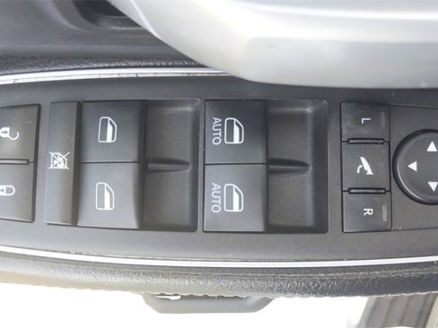 Used 2024 RAM 2500 Big Horn image 16