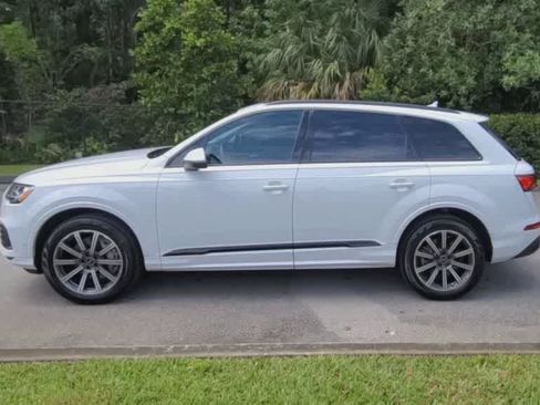 Certified 2023 Audi Q7 2.0T Premium Plus AWD/4WD image 5