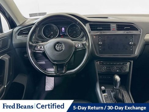 Used 2018 Volkswagen Tiguan SE image 22