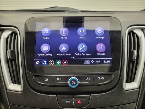 Used 2022 Chevrolet Malibu LT w/ Leather Package image 8