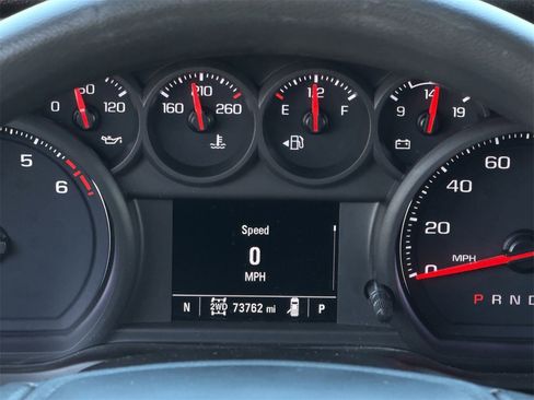 Used 2022 Chevrolet Silverado 2500 Custom w/ Custom Value Package image 15