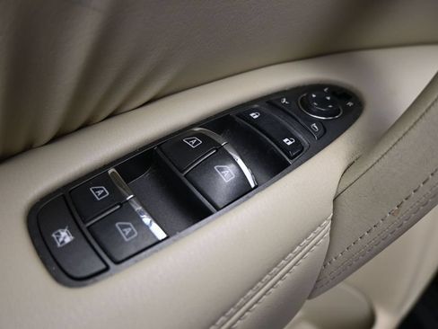 Used 2015 INFINITI QX80 2WD image 11