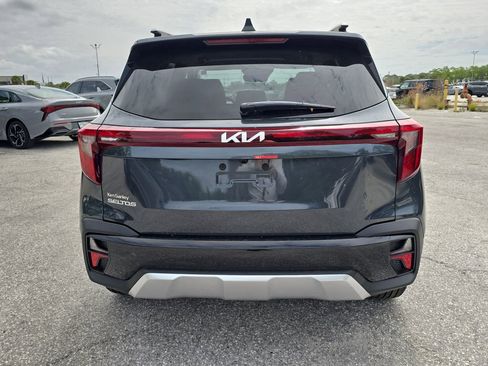 New 2026 Kia Seltos S image 7