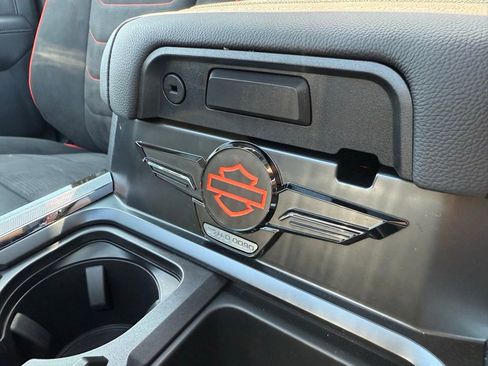 New 2025 Ford F250 Lariat w/ Lariat Ultimate Package image 33