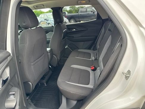 Used 2024 Chevrolet TrailBlazer LT w/ Convenience Package FWD image 21