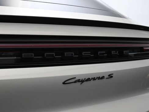 Certified 2026 Porsche Cayenne S AWD/4WD image 14