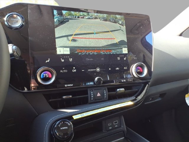 Certified 2026 Lexus NX 350h AWD w/ Accessory Package (2T) image 11