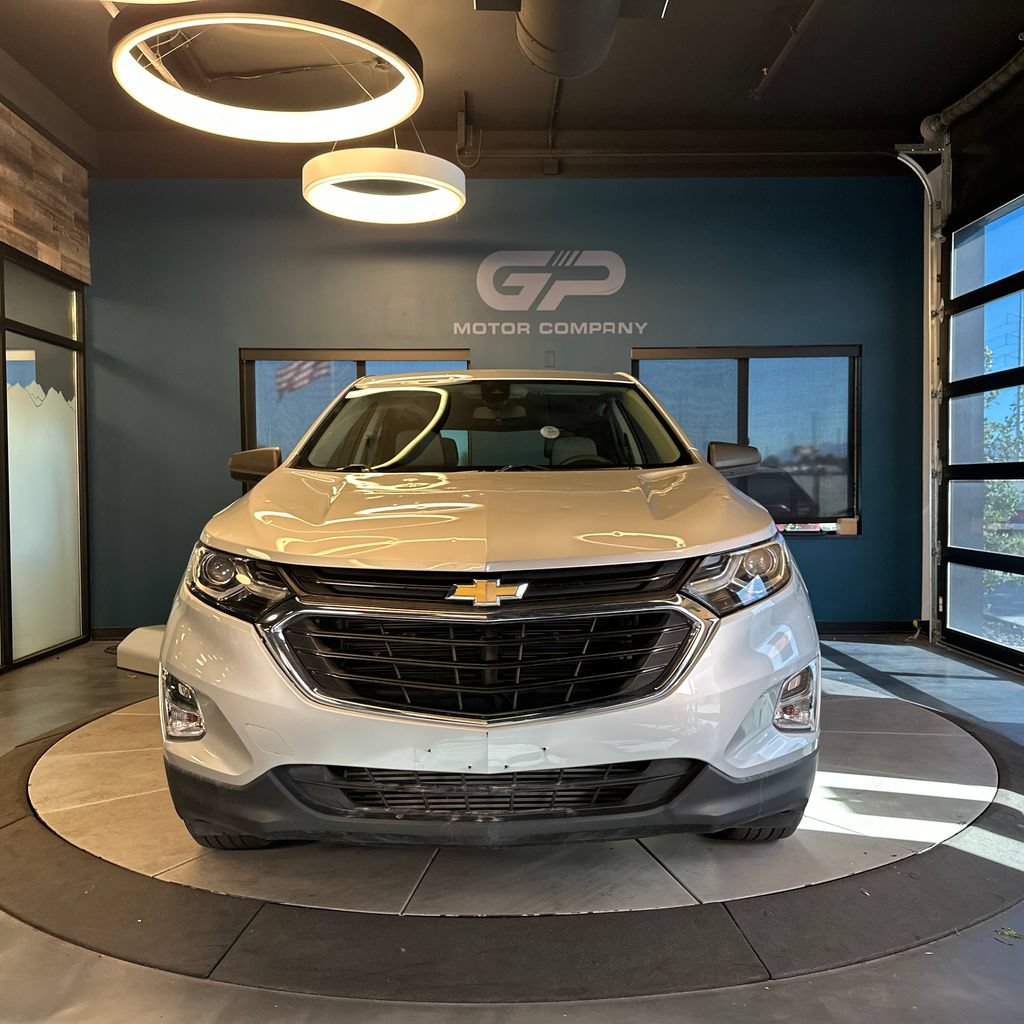 Used 2020 Chevrolet Traverse LT w/ LT Premium Package AWD/4WD image 8