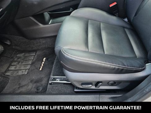 Used 2022 Nissan Rogue SL w/ SL Premium Package FWD image 19