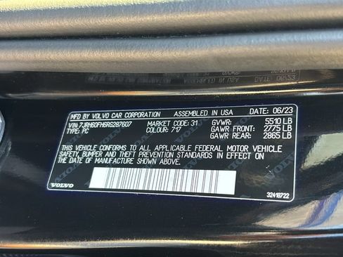 Used 2024 Volvo S60 T8 Plus AWD/4WD image 34