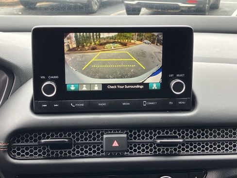 Used 2025 Honda HR-V Sport image 30