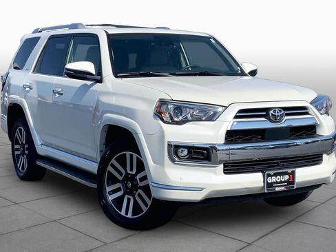 Used 2022 Toyota 4Runner Limited AWD/4WD image 3