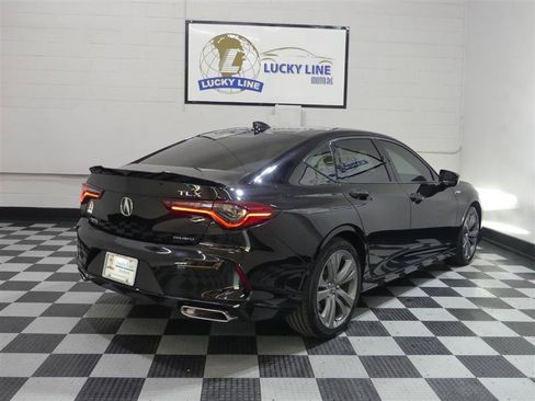Used 2022 Acura TLX SH-AWD w/ A-SPEC Pkg image 9