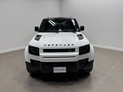 Used 2026 Land Rover Defender 110 S AWD/4WD image 3