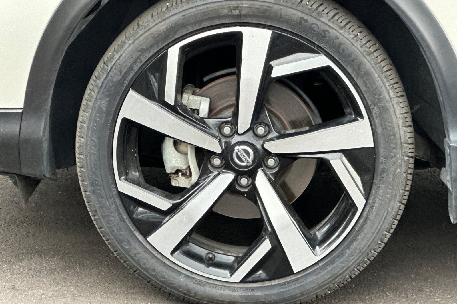 Used 2022 Nissan Rogue Sport SL AWD/4WD image 34