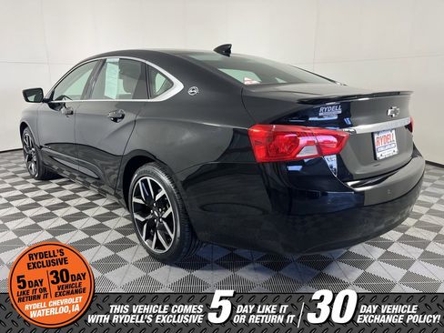 Certified 2016 Chevrolet Impala LT image 8