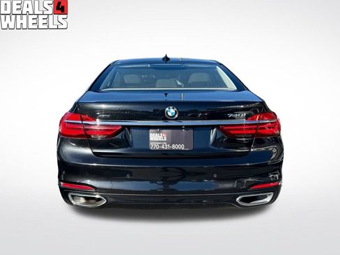 Used 2018 BMW 740i xDrive AWD/4WD image 6
