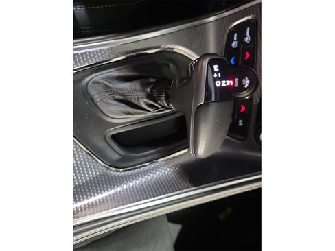 Used 2016 Dodge Challenger SRT Hellcat image 21