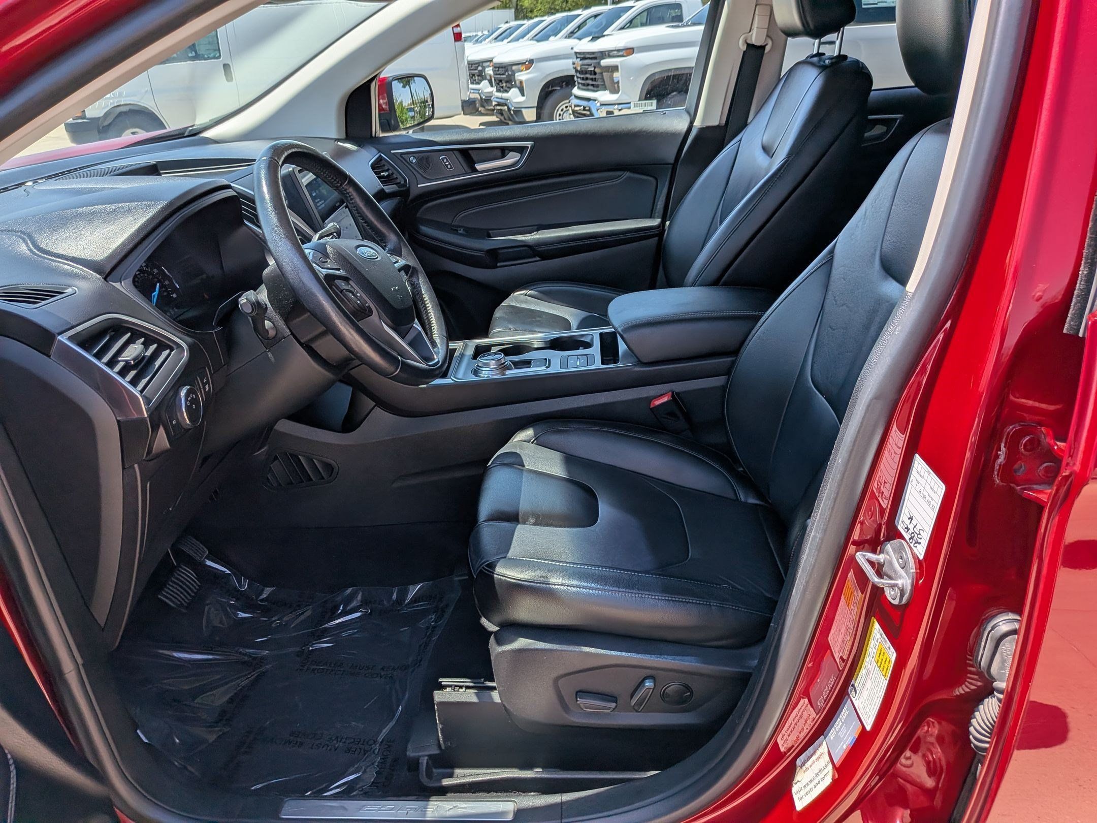 Used 2022 Ford Edge Titanium AWD/4WD image 26