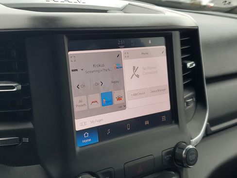 Used 2024 RAM 2500 Big Horn w/ Bed Utility Group image 15