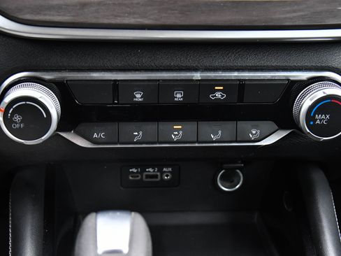 Used 2023 Nissan Altima 2.5 SV image 23