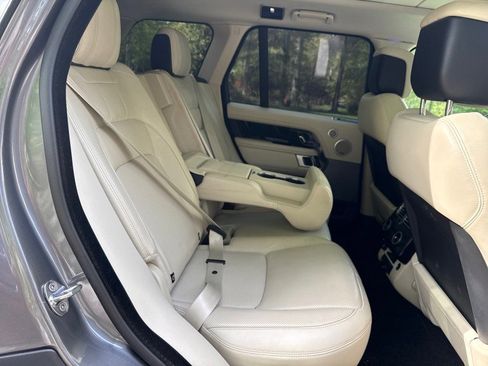 Used 2018 Land Rover Range Rover HSE AWD/4WD image 30