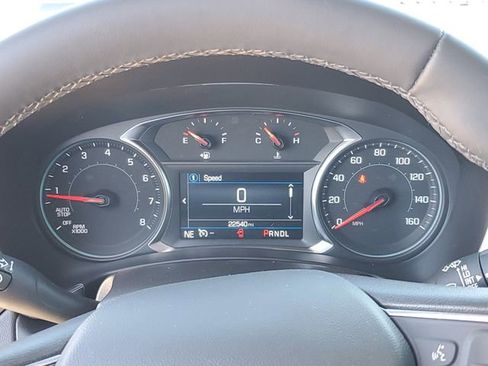 Used 2024 Chevrolet Equinox LT image 20