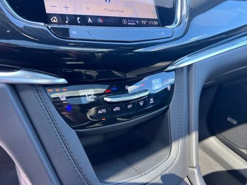 Used 2024 Cadillac XT6 Sport w/ Technology Package AWD/4WD image 15