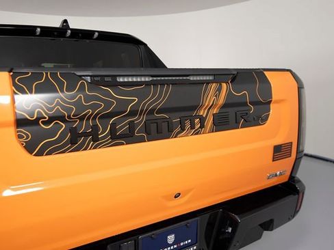 Used 2024 GMC Hummer EV 3X w/ LPO, Illumination Package image 43