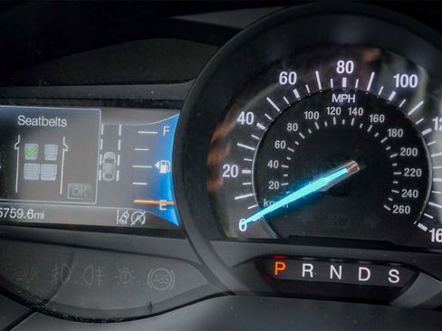 Used 2022 Ford Edge SEL w/ Convenience Package image 18