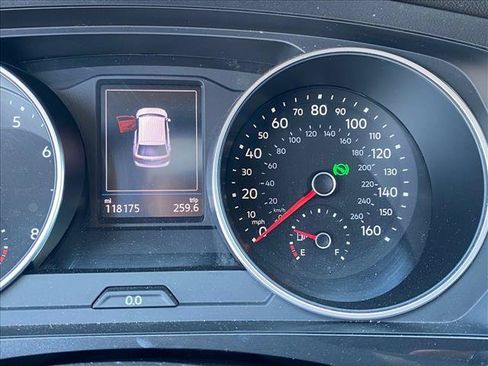 Used 2019 Volkswagen Tiguan S w/ Driver Assistance Package AWD/4WD image 8