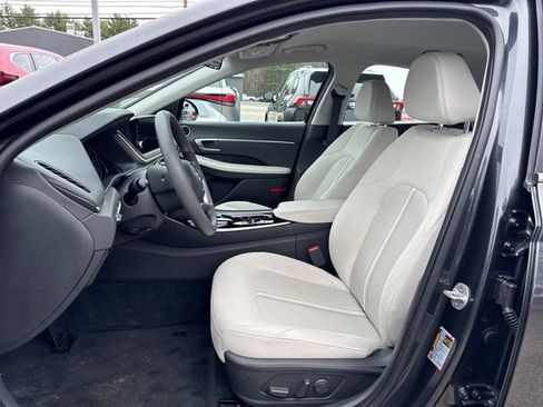 Certified 2023 Hyundai Sonata SEL FWD image 6