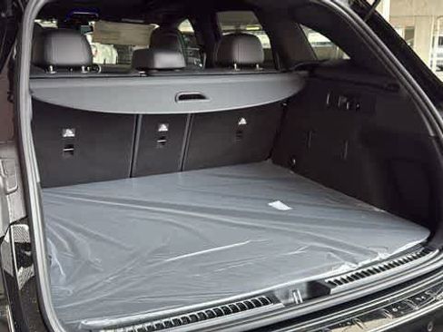 Certified 2026 Mercedes-Benz GLC 300 4MATIC image 31