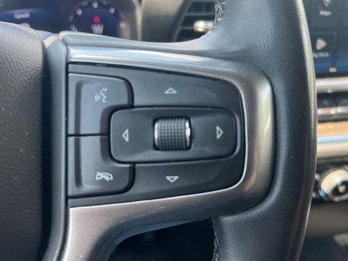 Used 2024 Chevrolet Silverado 1500 LT AWD/4WD image 23