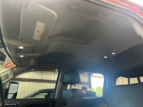 Used 2019 GMC Sierra 2500 SLT w/ Duramax Plus Package AWD/4WD image 13