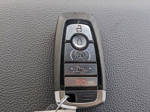 New 2025 Ford F150 Lariat w/ Equipment Group 501A Mid image 29