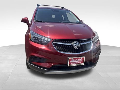 Used 2021 Buick Encore Preferred w/ Safety Package II FWD image 5