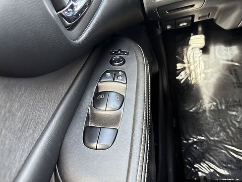 Used 2019 Nissan Murano SV w/ Premium Package AWD/4WD image 24