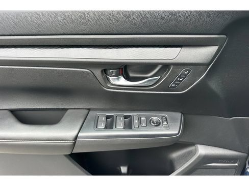 Used 2025 Honda CR-V Sport-L image 11