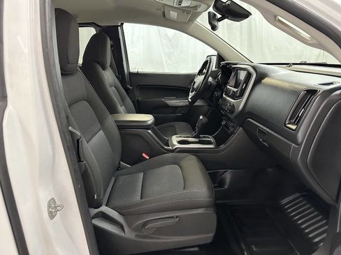 Used 2021 Chevrolet Colorado LT w/ Fleet Safety Package image 12