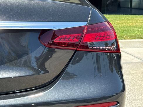 Used 2022 Mercedes-Benz E 350 Sedan image 14